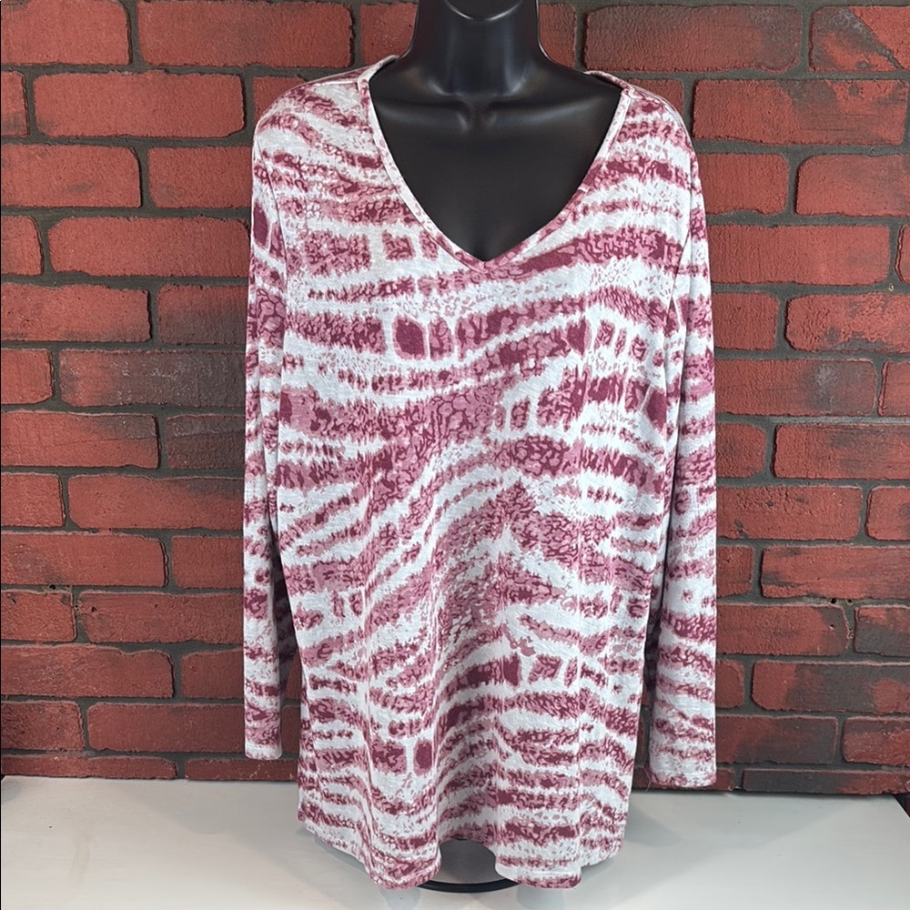 Belle‎ 2X Women's Pink Tie-Dye V-Neck Top – Soft Rayon-Polyester Blend